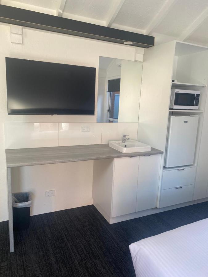 Railway Motel 麦提福特 外观 照片